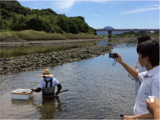 しじみやウナギもとれるようになった川